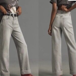 Pilcro High-Rise Straight Jeans in Light Gray Wash